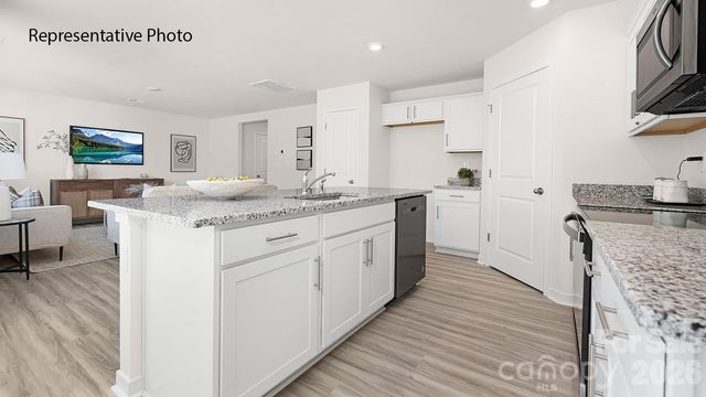 560 N Sparkleberry Street, Chester, SC 29706