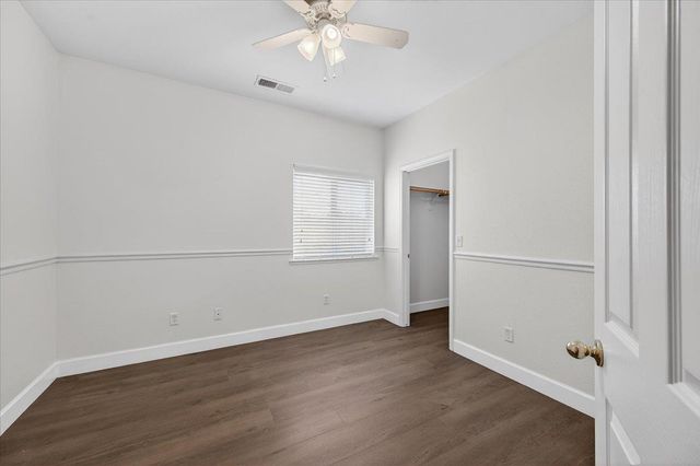 6395 W Portals Avenue, Fresno, CA 93723