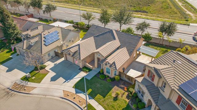 6395 W Portals Avenue, Fresno, CA 93723