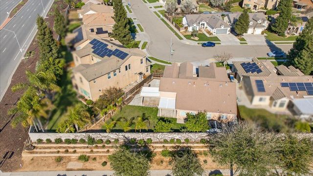 6395 W Portals Avenue, Fresno, CA 93723