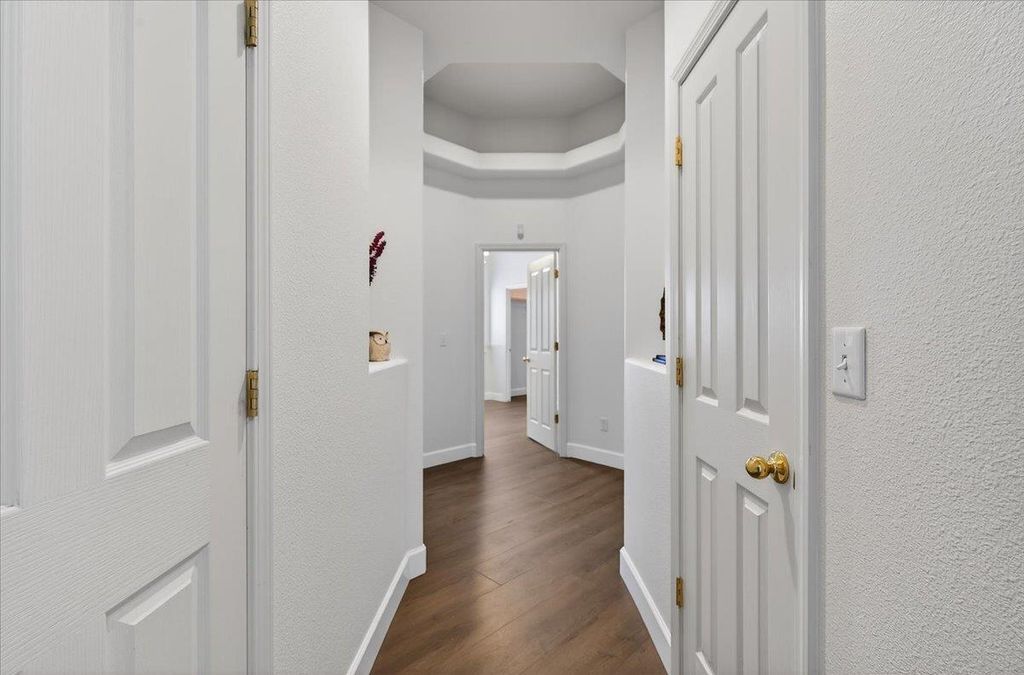 Image 34 of property listing at 6395 W Portals Avenue, Fresno, CA 93723