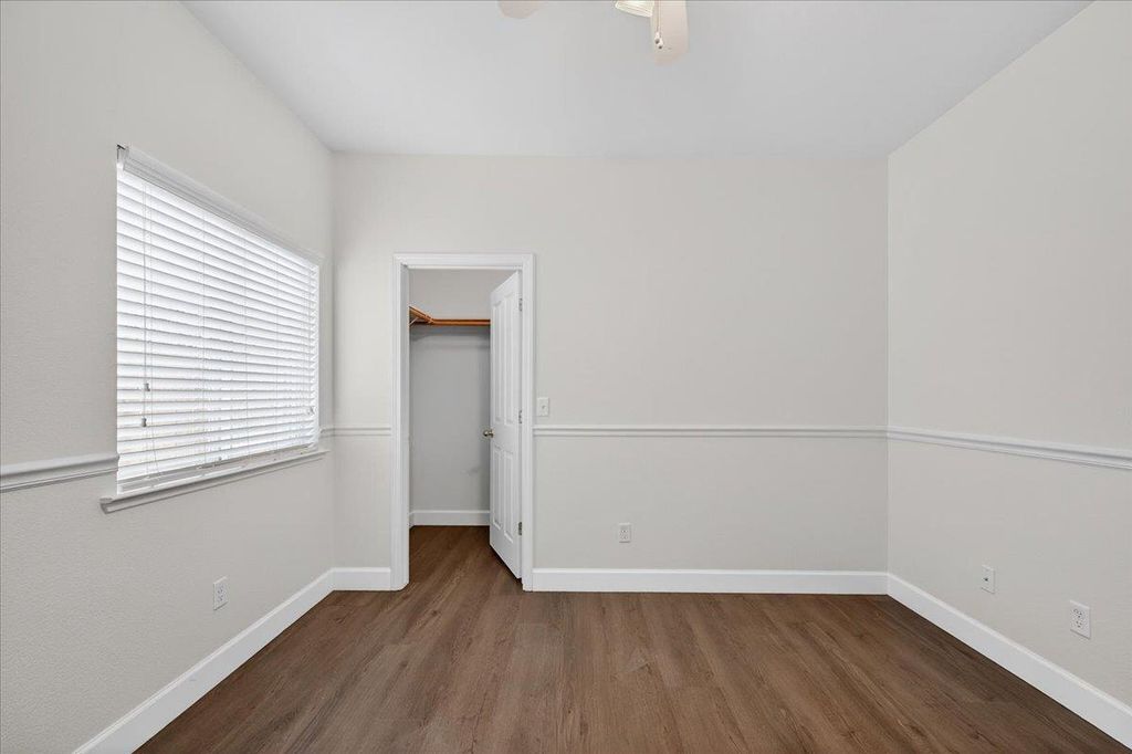 Image 40 of property listing at 6395 W Portals Avenue, Fresno, CA 93723