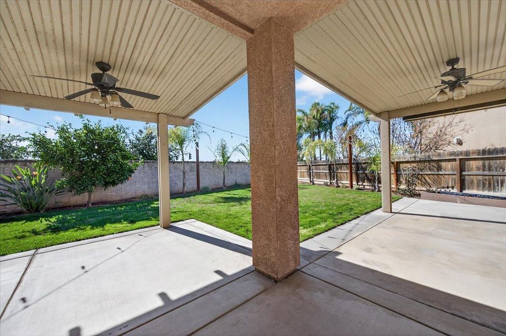 Image 43 of property listing at 6395 W Portals Avenue, Fresno, CA 93723