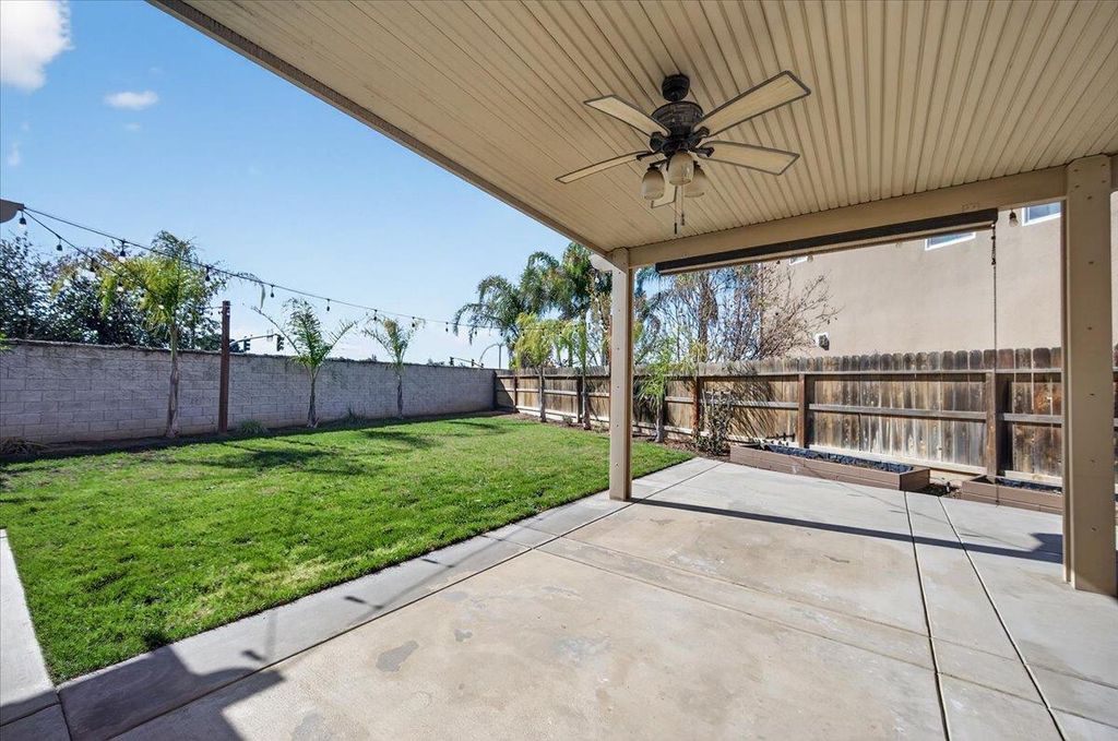 Image 46 of property listing at 6395 W Portals Avenue, Fresno, CA 93723