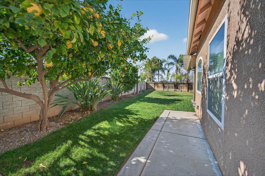 Image 50 of property listing at 6395 W Portals Avenue, Fresno, CA 93723