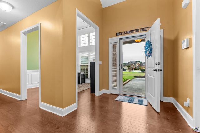 107 Justin Drive, Byron, GA 31008