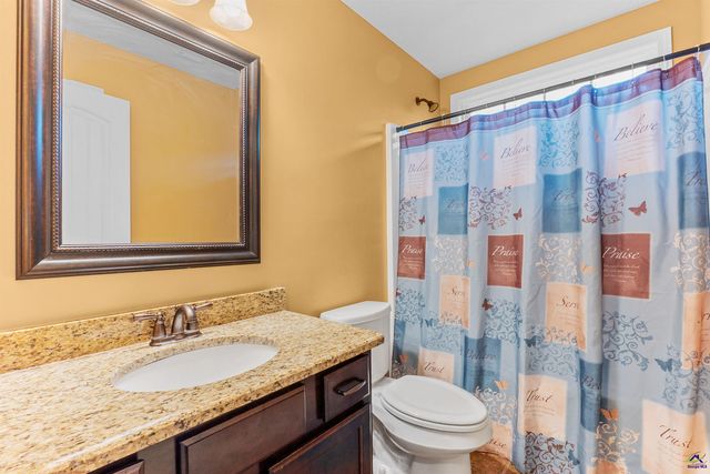 107 Justin Drive, Byron, GA 31008
