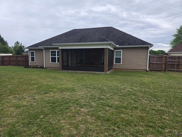 107 Justin Drive, Byron, GA 31008