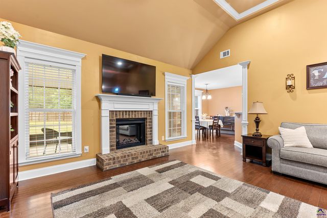 107 Justin Drive, Byron, GA 31008