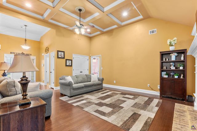 107 Justin Drive, Byron, GA 31008
