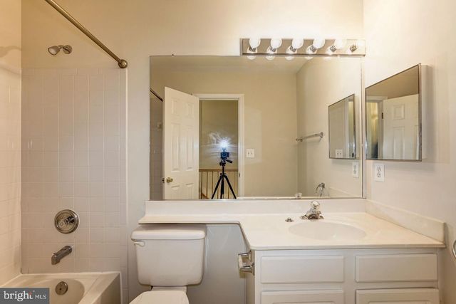 6563 MCKENNA WAY, Alexandria, VA 22315
