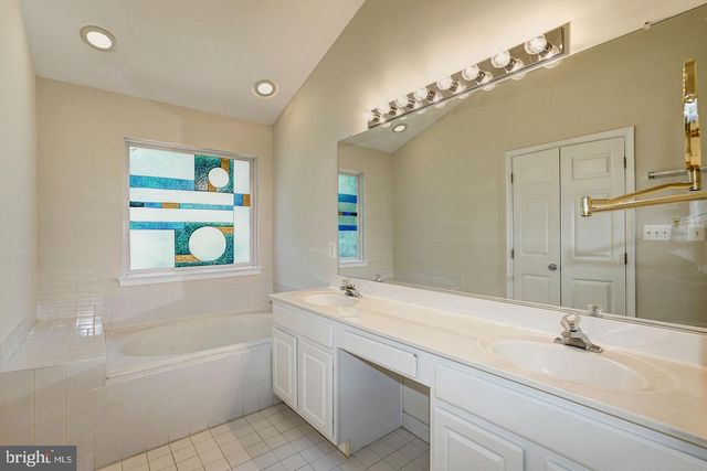 6563 MCKENNA WAY, Alexandria, VA 22315