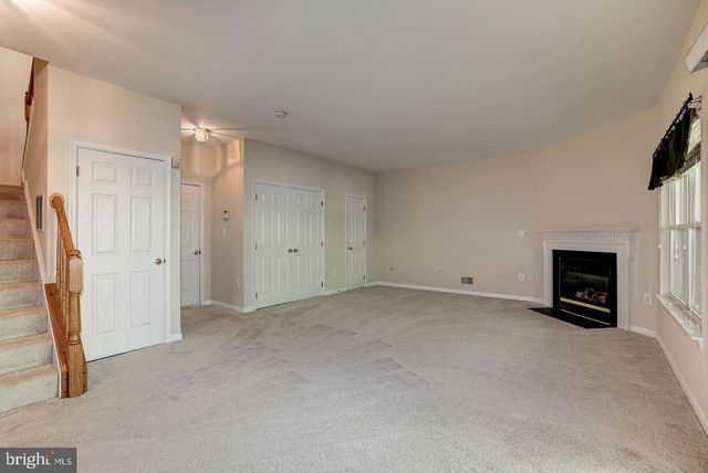 6563 MCKENNA WAY, Alexandria, VA 22315