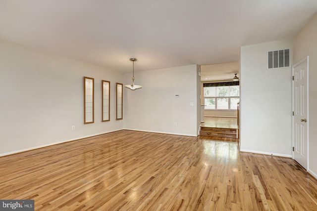 6563 MCKENNA WAY, Alexandria, VA 22315