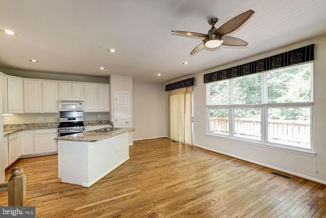 6563 MCKENNA WAY, Alexandria, VA 22315