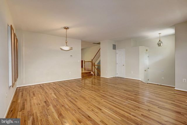 6563 MCKENNA WAY, Alexandria, VA 22315