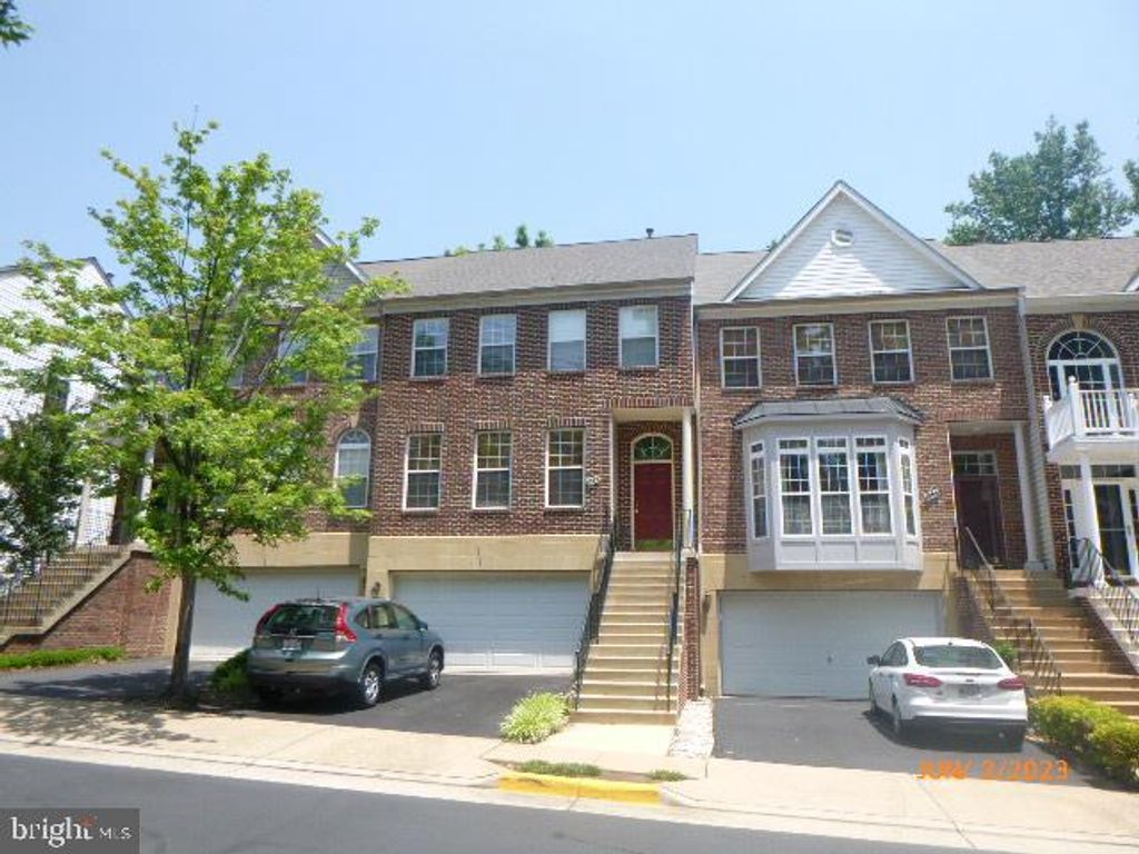 6563 MCKENNA WAY, Alexandria, VA 22315