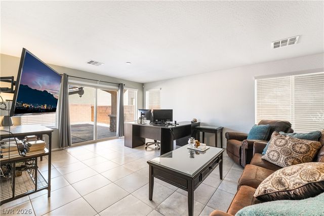 7646 Monomoy Bay Avenue, Las Vegas, NV 89179