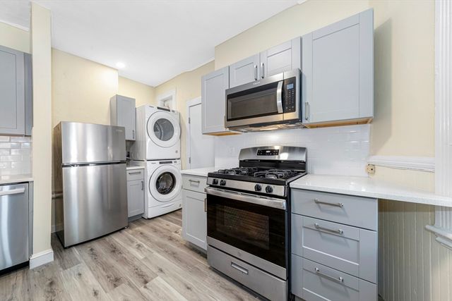 46 Brackett 2, Boston, MA 02135