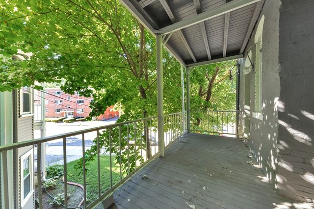 46 Brackett 2, Boston, MA 02135