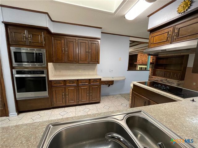 3373 State Highway 35, Port Lavaca, TX 77979