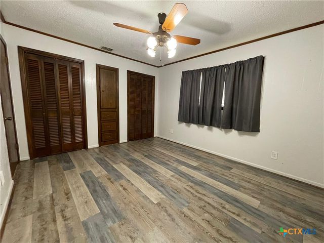 3373 State Highway 35, Port Lavaca, TX 77979