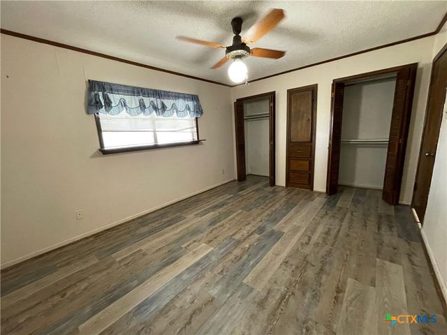 3373 State Highway 35, Port Lavaca, TX 77979