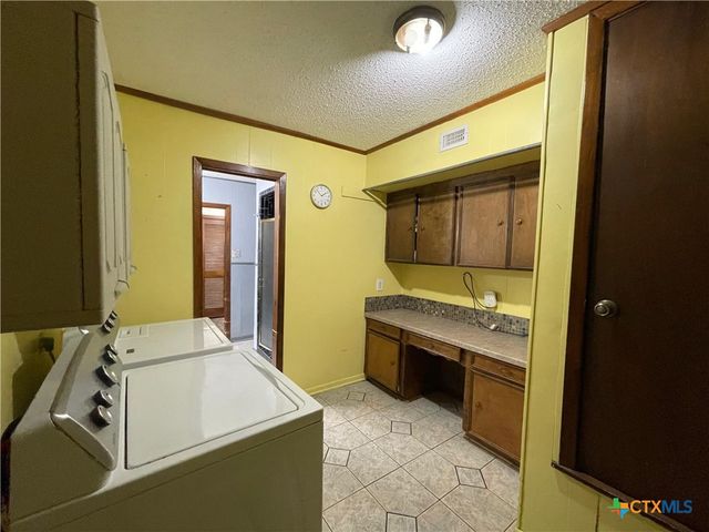 3373 State Highway 35, Port Lavaca, TX 77979