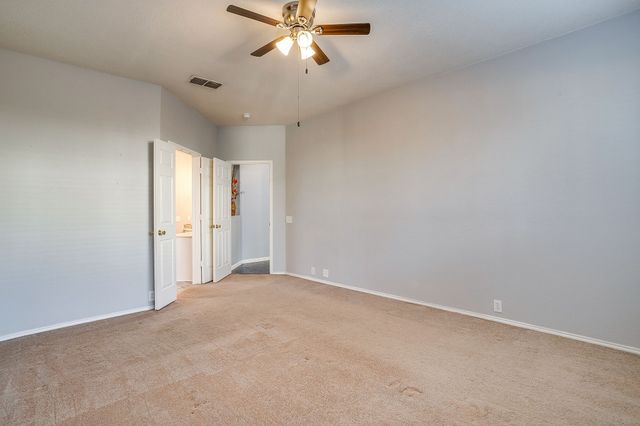 519 Deerwood Drive, Burleson, TX 76028