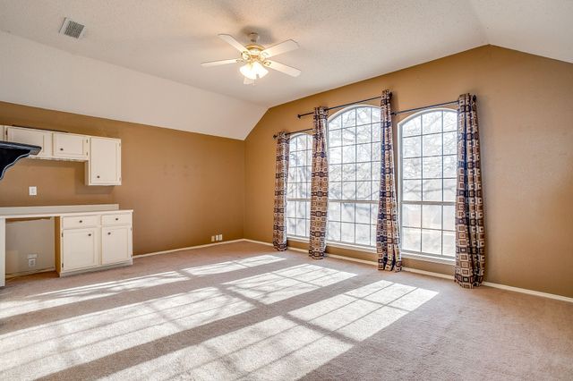 519 Deerwood Drive, Burleson, TX 76028