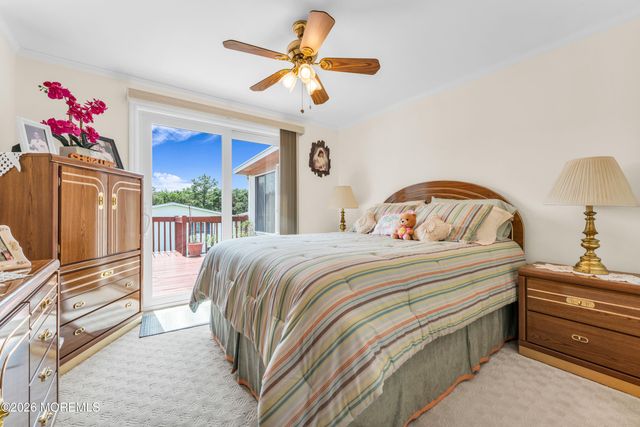 719 Evergreen Court, Manchester, NJ 08759