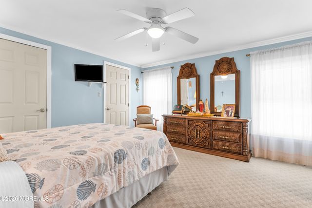 719 Evergreen Court, Manchester, NJ 08759