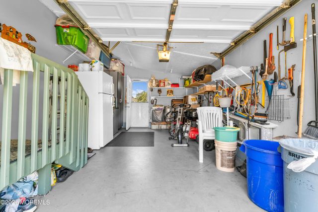 719 Evergreen Court, Manchester, NJ 08759
