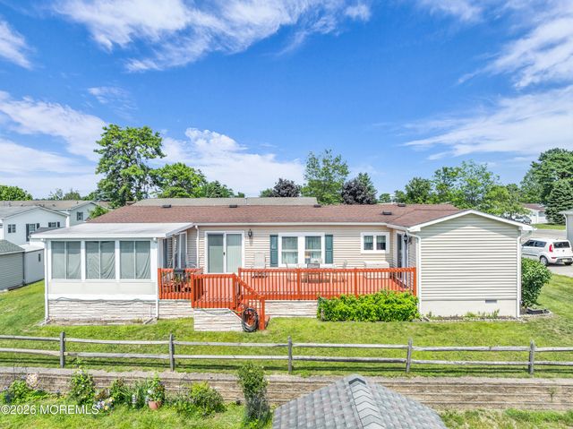 719 Evergreen Court, Manchester, NJ 08759
