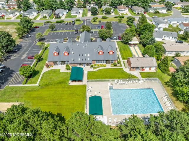 719 Evergreen Court, Manchester, NJ 08759