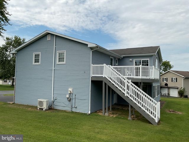 219 MURRAY DR, Allentown, PA 18104