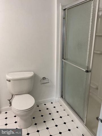 219 MURRAY DR, Allentown, PA 18104