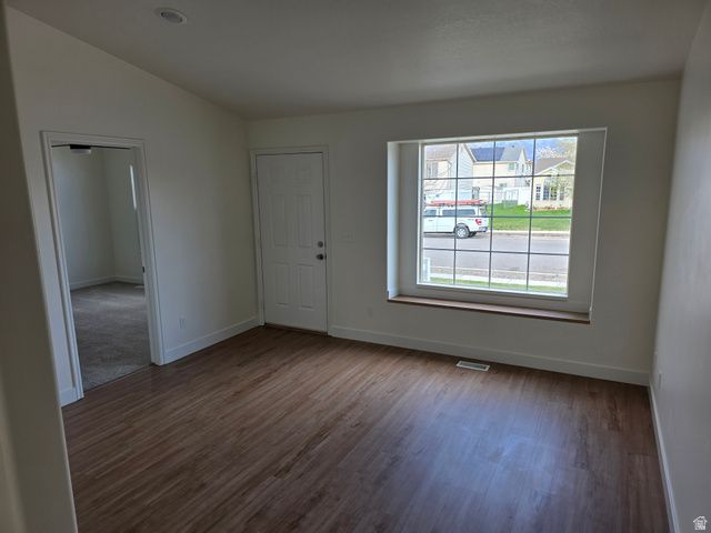 2023 N 1615 W, Clinton, UT 84015