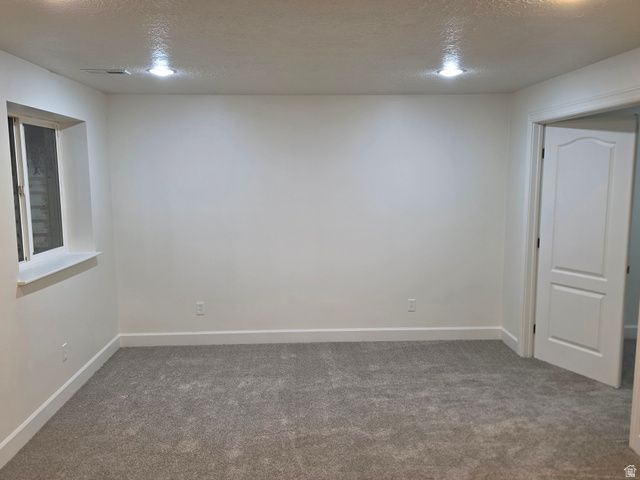 2023 N 1615 W, Clinton, UT 84015