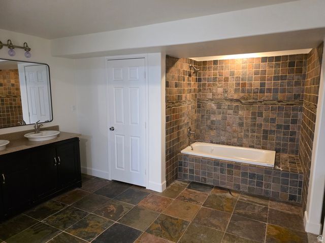 2023 N 1615 W, Clinton, UT 84015