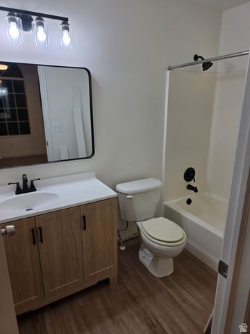 2023 N 1615 W, Clinton, UT 84015