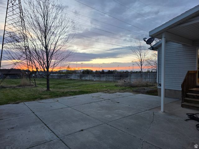 2023 N 1615 W, Clinton, UT 84015