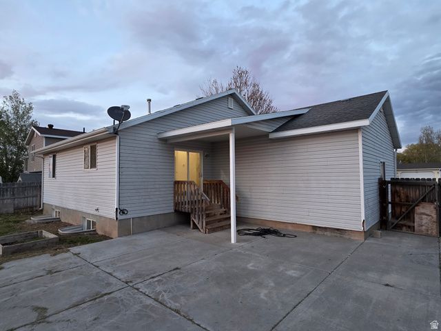 2023 N 1615 W, Clinton, UT 84015