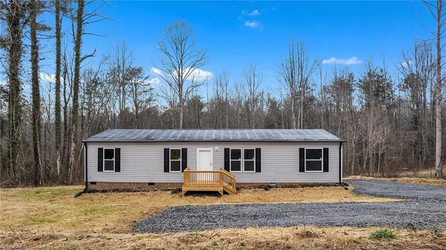 2113 Green Haven Court, Morganton, NC 28655