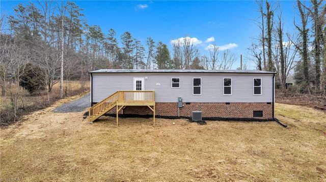 2113 Green Haven Court, Morganton, NC 28655