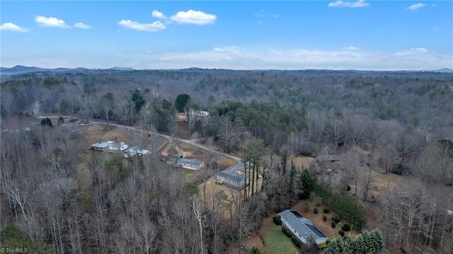 2113 Green Haven Court, Morganton, NC 28655
