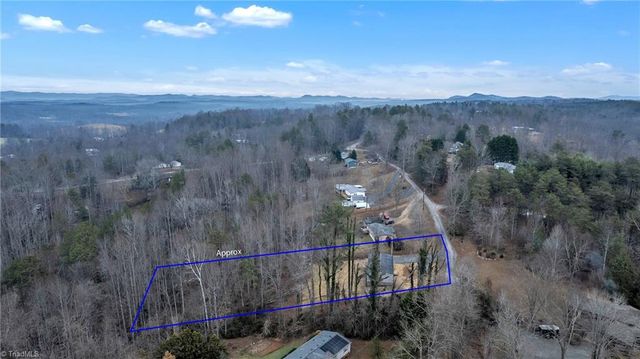 2113 Green Haven Court, Morganton, NC 28655