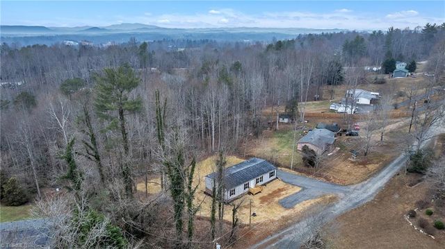 2113 Green Haven Court, Morganton, NC 28655