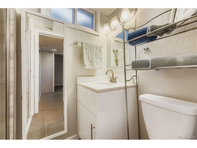 2959 S Depew St, Denver, CO 80227