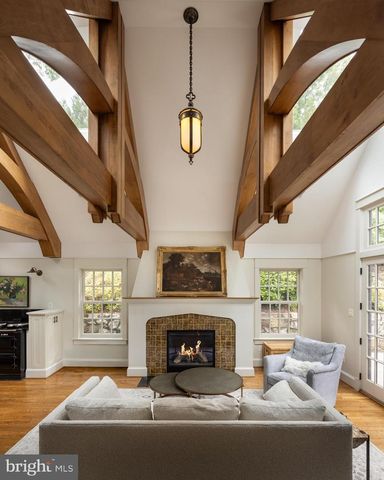 3615 49TH ST NW, Washington, DC 20016